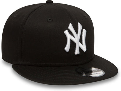 New Era New York Yankees MLB Essentials Scarlet 9Fifty Snapback Cap